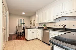 7417 Red Oak Ln, Charlotte, NC 28226 - Photo 17