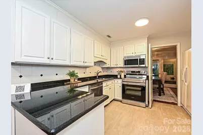7417 Red Oak Lane, Charlotte, NC 28226 - Photo 15