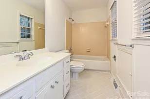 7417 Red Oak Ln, Charlotte, NC 28226 - Photo 33
