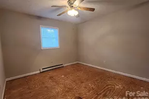 109 Sherwood Dr, Morganton, NC 28655 - Photo 9