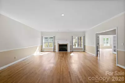 390 Classic Oaks Circle, Hendersonville, NC 28792 - Photo 5