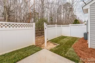 461 Delta Dr, Fort Mill, SC 29715 - Photo 27