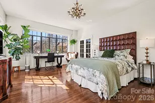 301 W 10th St, Charlotte, NC 28202 - Photo 17