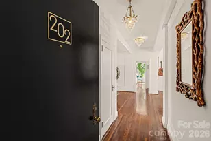 301 W 10th St, Charlotte, NC 28202 - Photo 5