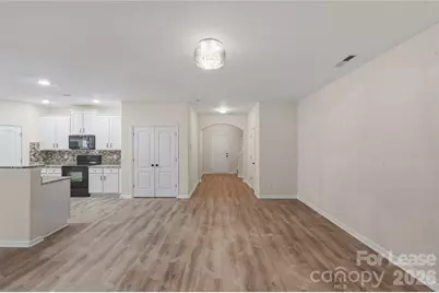 8422 Candlenut Lane, Charlotte, NC 28215 - Photo 9