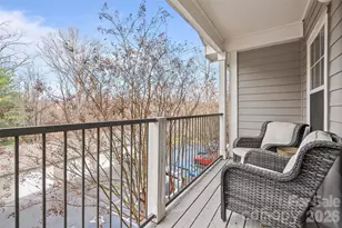 900 Vista Lake Dr, Candler, NC 28715 - Photo 15