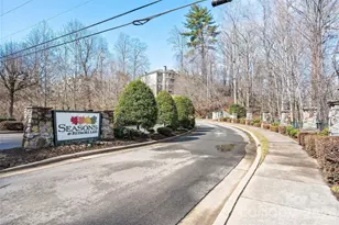 900 Vista Lake Dr, Candler, NC 28715 - Photo 17