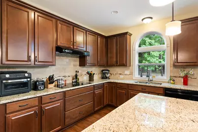 18021 Pawleys Plantation Lane, Charlotte, NC 28278 - Photo 17