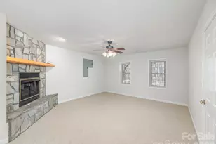 129 Hoosier Ct, Lake Junaluska, NC 28745 - Photo 35