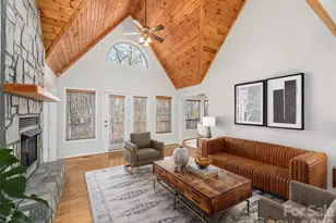 129 Hoosier Ct, Lake Junaluska, NC 28745 - Photo 9