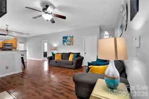 738 Lumber Ln, Charlotte, NC 28214 - Photo 7