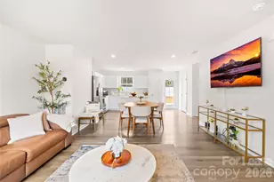 4447 Wild Rdg Dr, Charlotte, NC 28215 - Photo 3