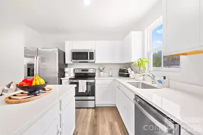 4447 Wild Ridge Drive, Charlotte, NC 28215 - Photo 5