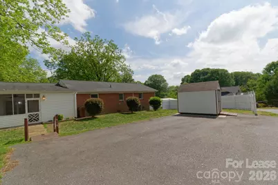 416 W Pine Street, Lincolnton, NC 28092 - Photo 25
