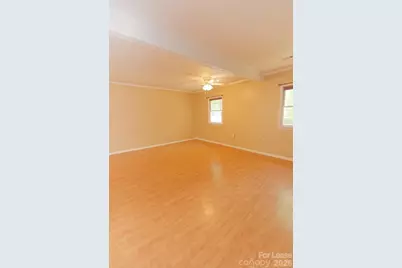 416 W Pine Street, Lincolnton, NC 28092 - Photo 17