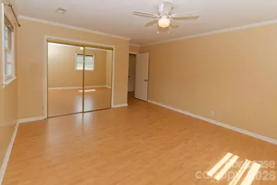 416 W Pine Street, Lincolnton, NC 28092 - Photo 11