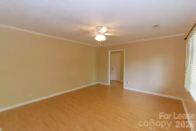 416 W Pine Street, Lincolnton, NC 28092 - Photo 3