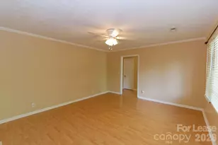 416 W Pine St, Lincolnton, NC 28092 - Photo 3