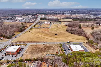 9201 McCorkle Lane, Charlotte, NC 28215 - Photo 41