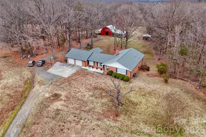 9201 McCorkle Lane, Charlotte, NC 28215 - Photo 11