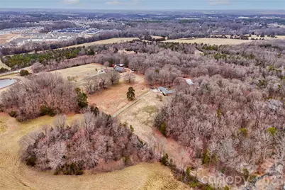 9201 McCorkle Lane, Charlotte, NC 28215 - Photo 31