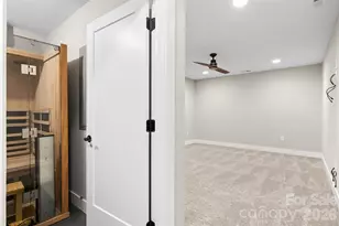 189 Greenview Dr, Waynesville, NC 28786 - Photo 37