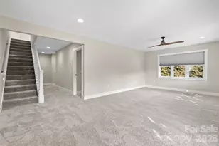 189 Greenview Dr, Waynesville, NC 28786 - Photo 33