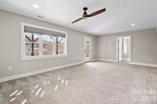 189 Greenview Dr, Waynesville, NC 28786 - Photo 31