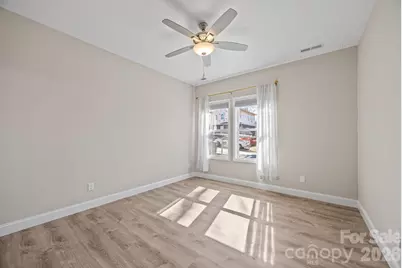 88 Winston Avenue, Asheville, NC 28803 - Photo 17