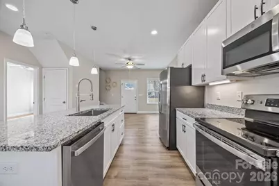 88 Winston Avenue, Asheville, NC 28803 - Photo 13