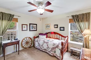 872 Mountainside Dr, Waynesville, NC 28786 - Photo 23