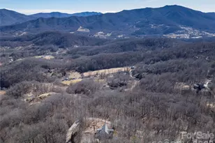 872 Mountainside Dr, Waynesville, NC 28786 - Photo 5