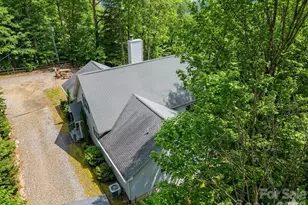 872 Mountainside Dr, Waynesville, NC 28786 - Photo 5