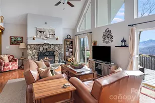 872 Mountainside Dr, Waynesville, NC 28786 - Photo 7