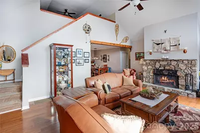 872 Mountainside Drive, Waynesville, NC 28786 - Photo 13