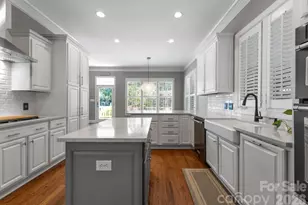 4536 Rustling Woods Dr, Denver, NC 28037 - Photo 9