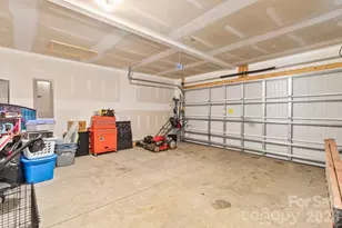 266 Valerie Dr, Lincolnton, NC 28092 - Photo 47