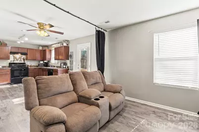 266 Valerie Drive, Lincolnton, NC 28092 - Photo 17