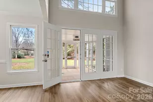 8745 Fox Chase Ln, Charlotte, NC 28269 - Photo 13