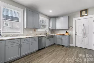 115 12th St SW, Hickory, NC 28602 - Photo 13