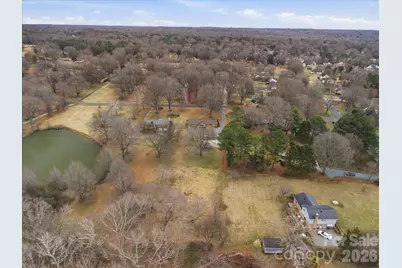 6309 Farmlake Drive, Mint Hill, NC 28227 - Photo 5