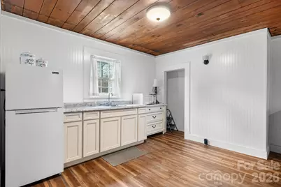 88 Lincoln Avenue, Marion, NC 28752 - Photo 13