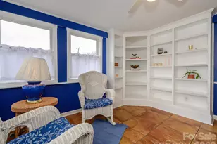 4613 Bayberry Dr, Charlotte, NC 28209 - Photo 15