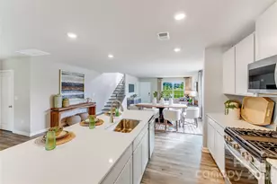 711 Mile Crk Rd, Edgemoor, SC 29712 - Photo 7