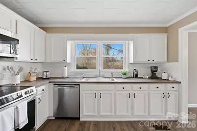 100 Boston Road, Taylorsville, NC 28681 - Photo 9