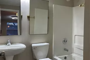 8434 Killian Ridge Ct, Charlotte, NC 28227 - Photo 9