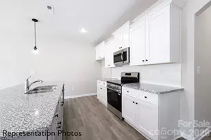 4751 Muskogee Dr, Charlotte, NC 28227 - Photo 5