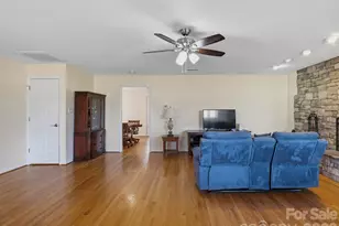 544 Hicks Creek Rd, Troutman, NC 28166 - Photo 7