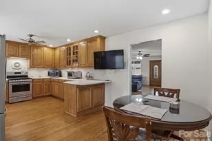 544 Hicks Creek Rd, Troutman, NC 28166 - Photo 15