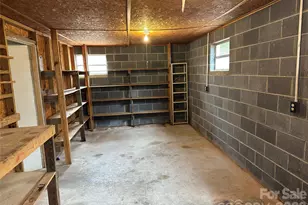 4954 4956 Crawley Dale St, Morganton, NC 28655 - Photo 13